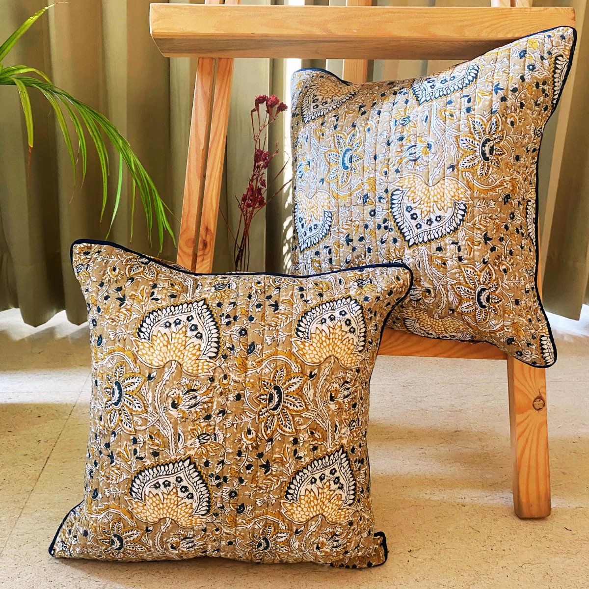 Hazel Quilted Cushion Covers, pack of 5, 16" x 16" - Coral Slub -